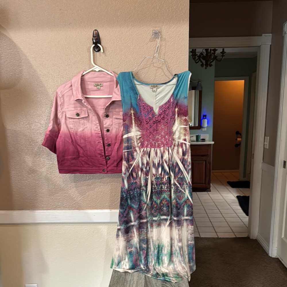 ONE WORLD Gray and White Casual Scoop Neck Sundress